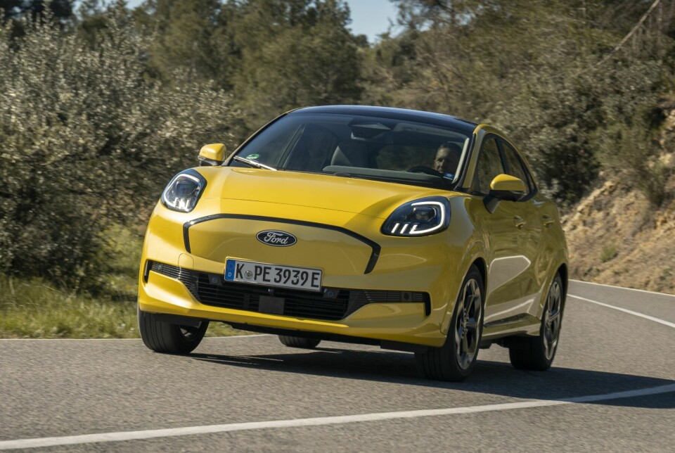 SPORTY: I sportsmodus lever Puma opp til navnet og leverer spenstige kjøreegenskaper på svingete vei.