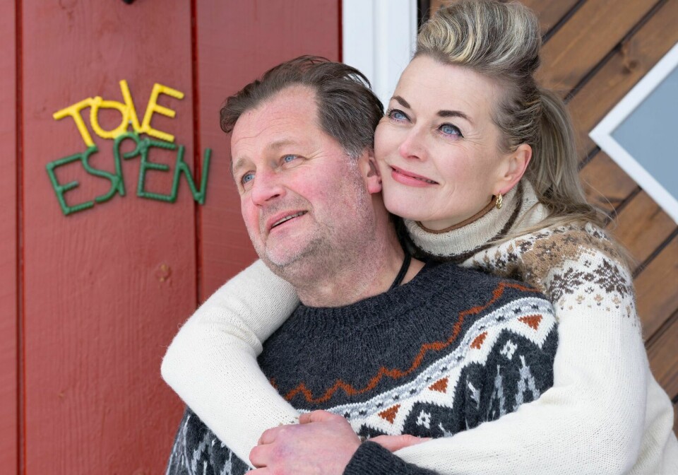 OSS TO: – Som jeg elsker deg, sier Tove med den samme lidenskapen som hun synger om sin kjærlighet for Espen.