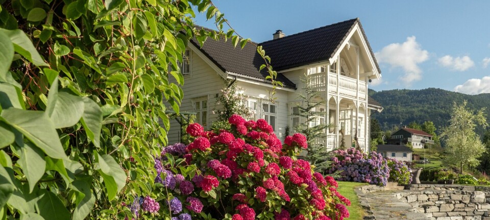 Et gammelt båtverksted uten vann, vei og strøm har blitt forvandlet til Tone og Rolf Martins drømmelandsted