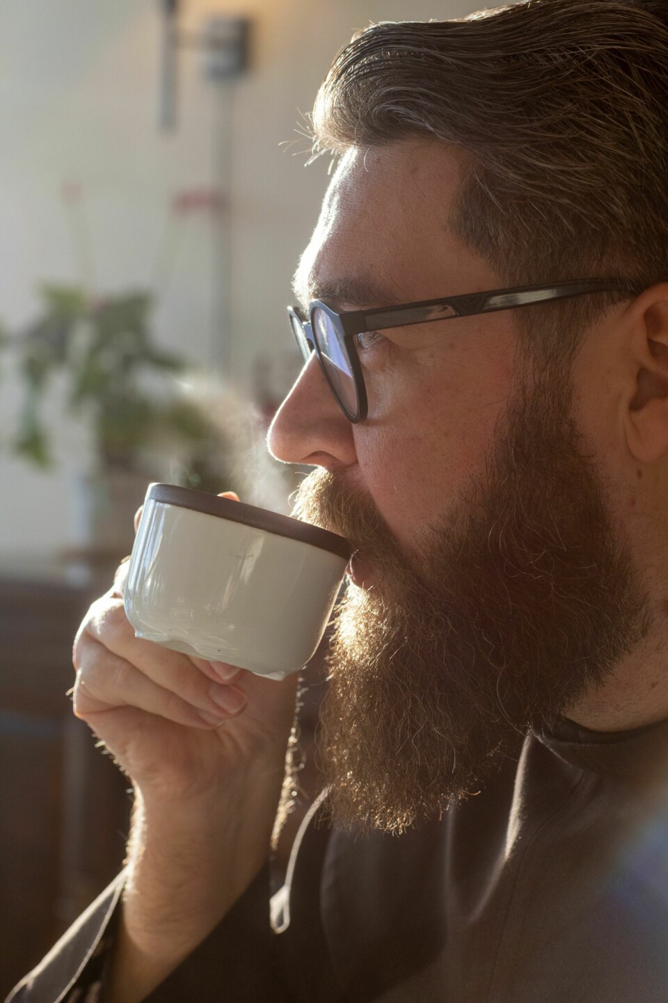 KALLET: Midtveis i livet kommer tankene på hvordan livet ville vært om Hallvard ikke valgte bli munk.