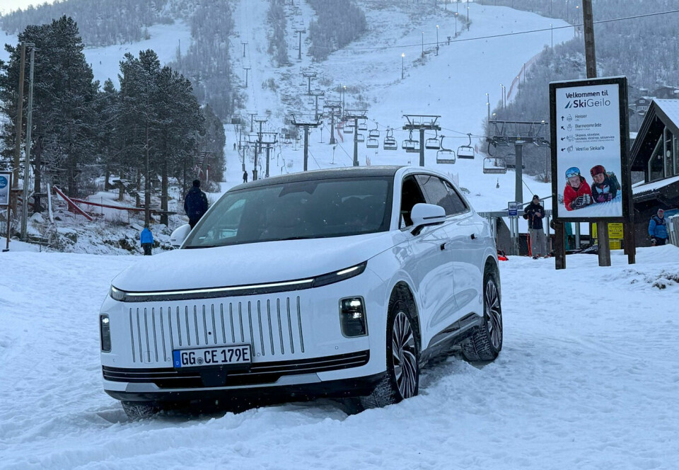 PÅ VINTERTEST: SUV-en Exlantix ET ble testet av produsenten i Norge i vinter. Her på Geilo.