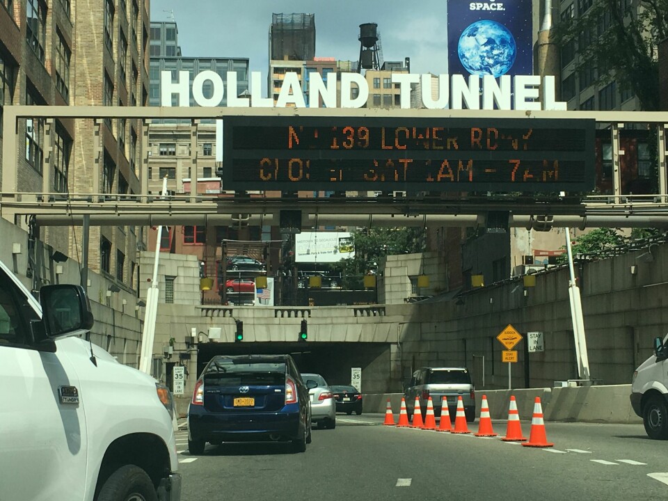 SINGSTADS TUNNEL I DAG: Her passerer tusenvis av biler mellom New York og New Jersey hver dag.
