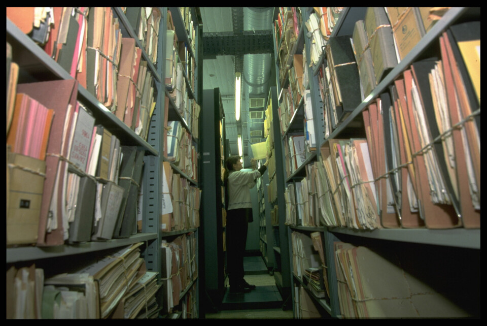HEMMELIGE OPPTAK: I Stasi-arkivene etter murens fall ble det funnet opptak av en forelesing Kim Philby holdt for østtyske agenter i 1981. Der uttalte han at han fikk holde på så lenge fordi han var født inn i en styrende klasse. Det eneste han trengte å gjøre var å holde kontroll på nervene. Philby hadde også et tips til de fremmøtte. – Aldri tilstå.