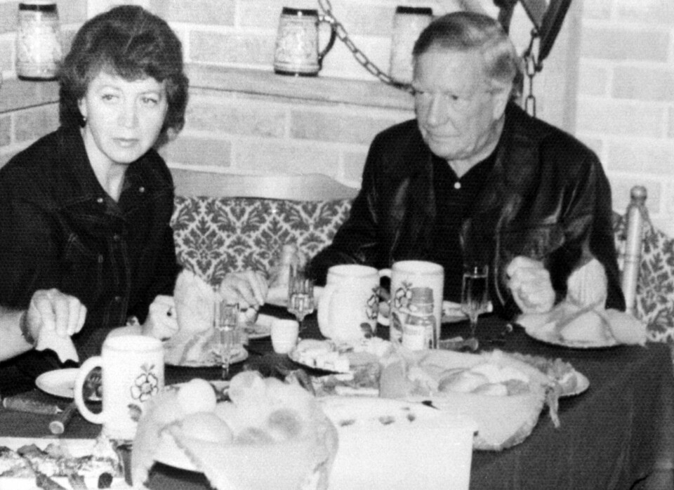 I MOSKVA: Kim Philby var gift fire ganger og hadde en rekke elskerinner i løpet av sitt liv. Han siste hustru ble Rufina Pukhova. Philby giftet seg med henne i 1971 da han var 59 år gammel, hun 38 år. I et intervju med en sovjetiske avis røpet Pukhova at Philby slet med tung alkoholisme, ifølge den britiske avisen The Guardian.
