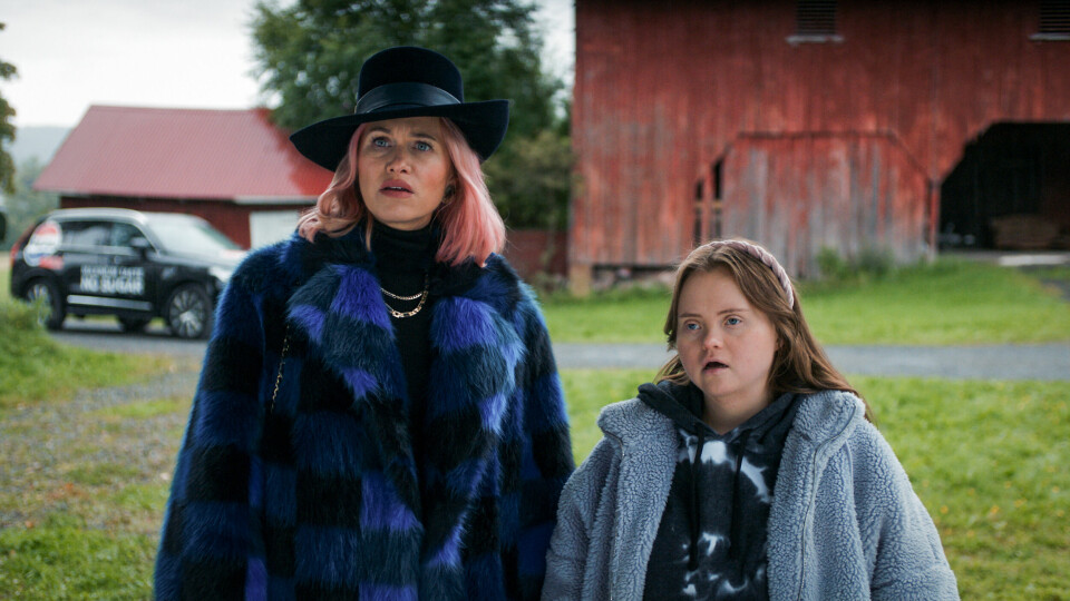 TV-AKTUELL: «Cammo» er inne i sin tredje og siste sesong. Katelyn og Caroline Glomnes er blitt rikskjendiser som Cammo og Kamilla i den populære NRK-serien.