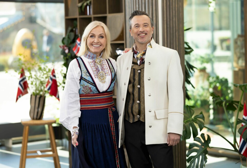 KLAR FOR 17. MAI: TV 2s Vår Staude og Peter Moi Bubresko gleder seg til å dele nasjonaldagen med hele Norge.