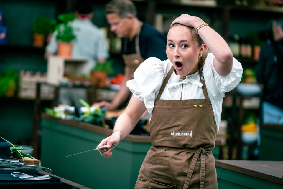 TALENT: Det blir tidlig klart at Jennie Sofie har stått bak grytene før, og hun har imponert i Kokkeskolen.