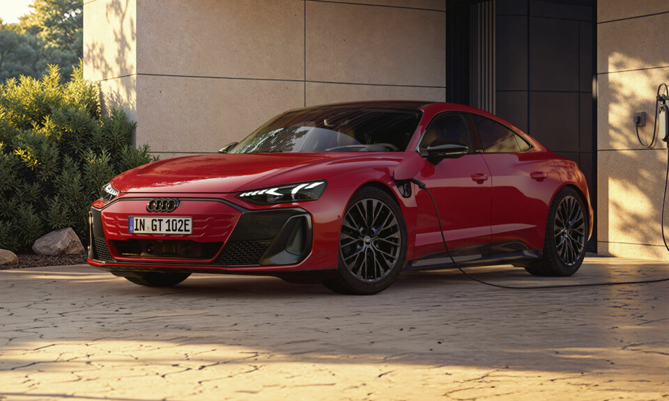 RIMELIGERE: Audi e-tron GT Quattro blir rundt 200 000 kroner rimeligere enn S-versjonen.