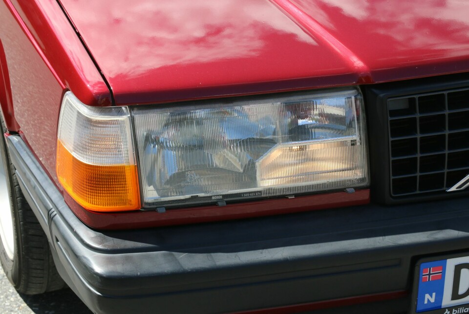 HALOGEN: Ikke noe xenon-lys her i gården.