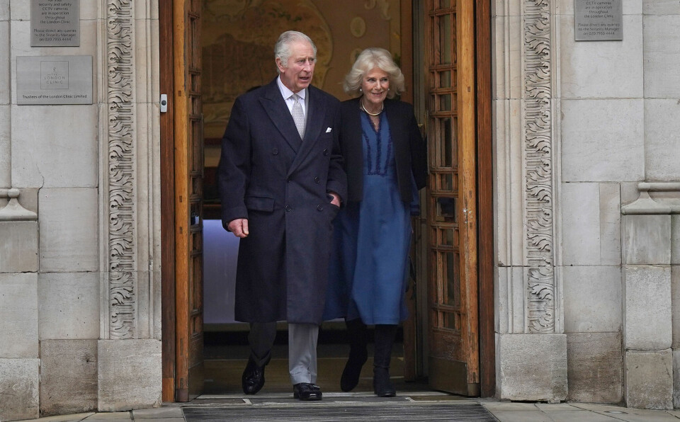 UNDER BEHANDLING: I januar i fjor ble Charles operert for forstørret prostata på det private sykehuset The London Clinic og var innlagt i tre dager. Da ble det oppdaget at kongen hadde kreft.