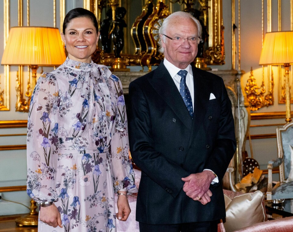 SPEKULASJONER I SVERIGE: Har kong Carl Gustaf bestemt seg for å abdisere, og overlate tronen til kronprinsesse Victoria I 2030?