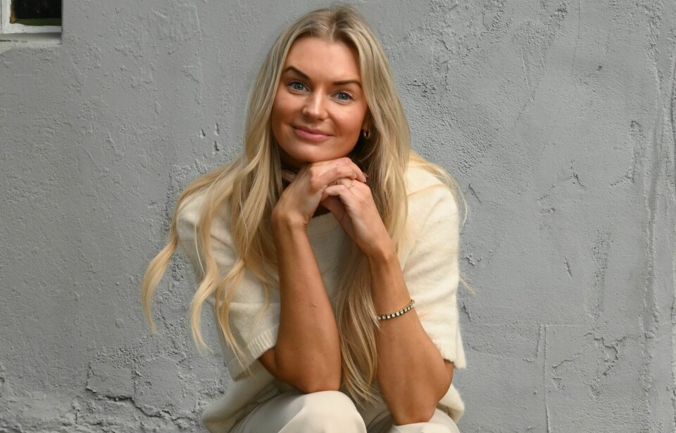 HAR LÆRT: – Jeg fraråder andre å sole seg for mye uten solfaktor. Dessuten: Sjekk føflekkene, råder Marianne.