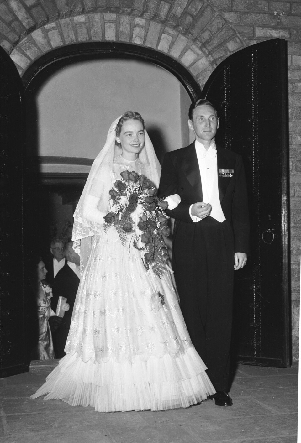 FALT TIL RO: Gunnar Sønsteby takket sine rolige nerver for at han ikke led av krigstraumer, men også sin kjære Anne Karin for at han falt til ro etter rastløse krigsår. Paret fikk tre døtre og var gift i 59 år.