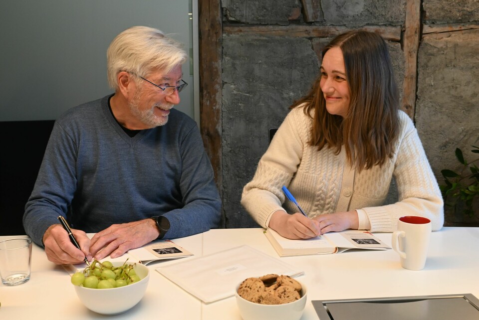 DEN LANGSOMME TRYGGHETEN: Sigbjørn Johnsen og Ina Libak har skrevet en bok om verdiene vi trenger med oss inn i i fremtiden.