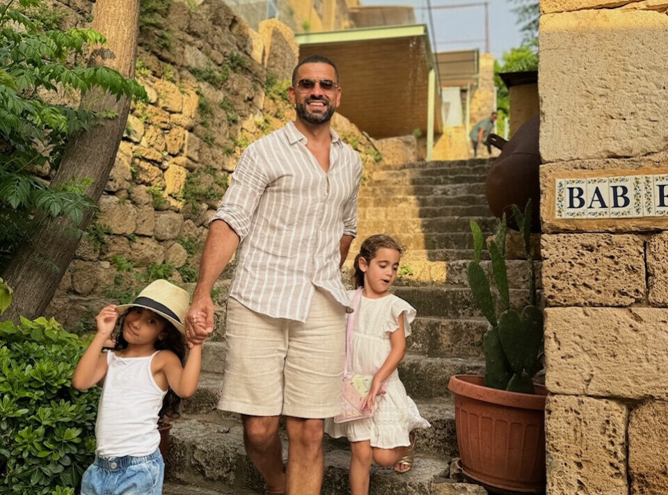 GOD PAPPA: Yama hjemme i Beirut med sine elskede døtre Laurina (t.v.) og Lydia.