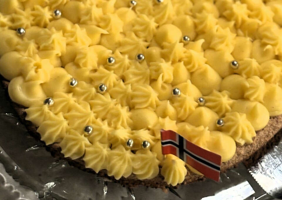 SUKSESSTERTE: Linda fra Bakemesterskapet deler sin beste oppskrift på suksessterte.