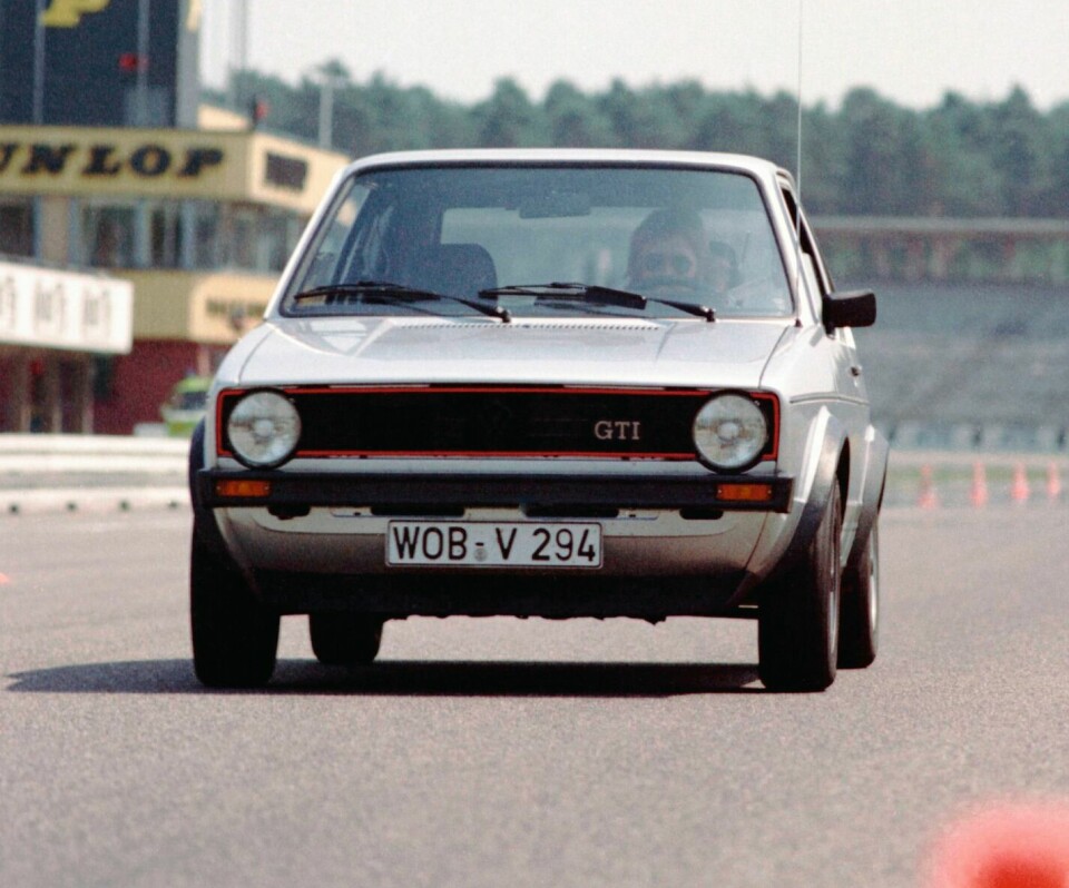 VW GOLF GTI: Pappa-en til 80-tallsfesten med GTI-biler.