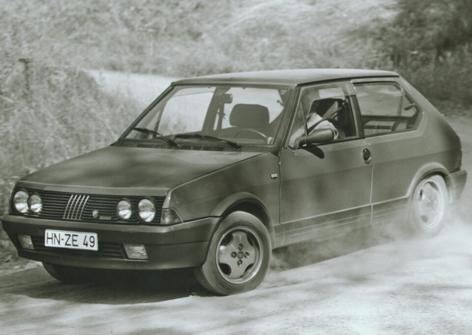 FIAT RITMO ABARTH 130 TC: 130 hester borget for hvasse saker på 80-tallet.