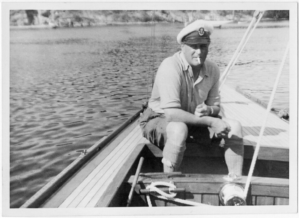 PERSONLIG: Brevene fra kong Olav til seilevennen, Ole, er både høytidelige og personlige.