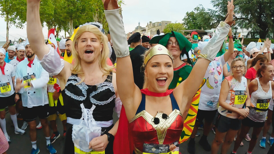 POPULÆRT: Over én million seere har fulgt Emilie Nereng og Nicolay Ramm gjennom 42 mil og 24 glass vin i «Helt ramme sporter» på NRK.