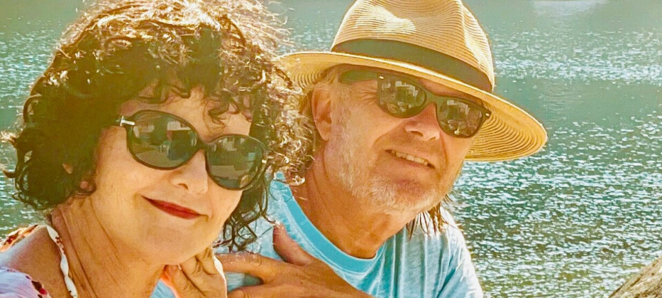 Satt med svømmevest i baren på danskebåten