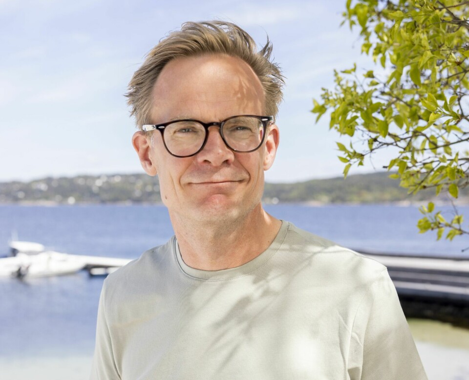 UVANT ROLLE: NRK-profil Espen Aas er kjent fra «Dagsnytt 18», men i «20-stjerners sommerferie» viser han en ny og mer personlig side.