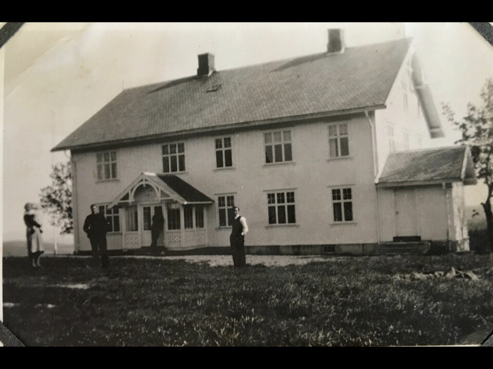 HJEMGÅRDEN: Konjakk-eventyret i Jarnac startet med Sverre Braastad fra Gjøvik. Familiegården på Gjøvik blir fremdeles hyppig brukt av Sverre Braastads barn, barnebarn og oldebarn.