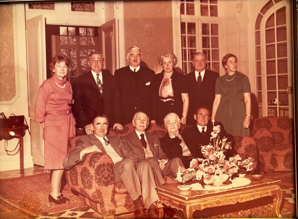 FAMILIEKJÆR: Sverre Braastad elsket alltid å samle familien, gjerne til søndagsmiddager på slottet i Jarnac.