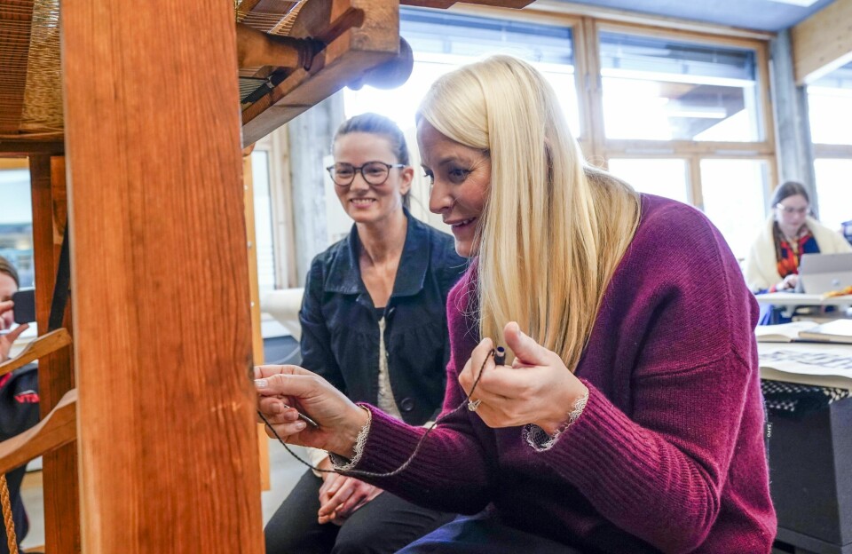 VEVERSKE: To vever står klare hjemme på Skaugum, hvis Mette-Marit skulle ha lyst til å dyrke sin nye kjærlighet.