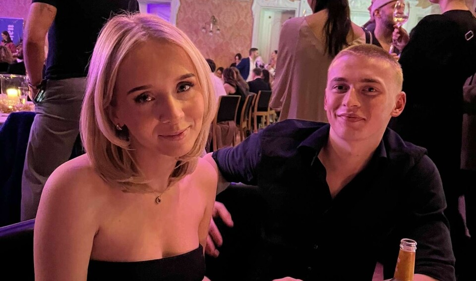 FIKK SJOKKBESKJED: Mina og Marius (begge 18) ønsket ikke å forhaste seg med å ta en beslutning om hva de skulle gjøre.