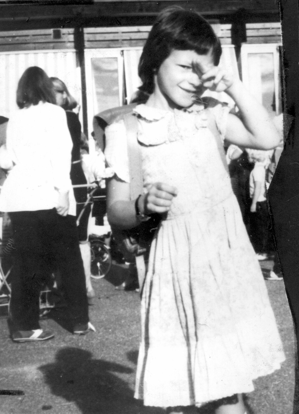 YNDLINGSKJOLEN: Marianne hadde yndlingskjolen sin på seg da hun forsvant. Den var beige med brune blomster, og hun elsket den.