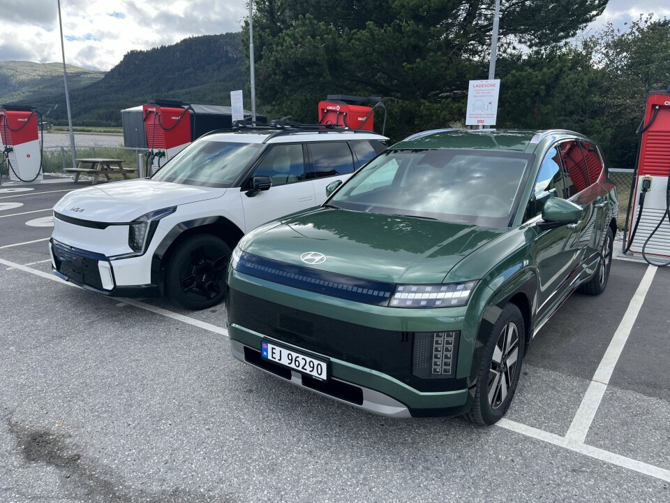 SAMME SOM KIA: Ioniq 9 er bygget på samme plattform som Kia EV9, men har større batteri.