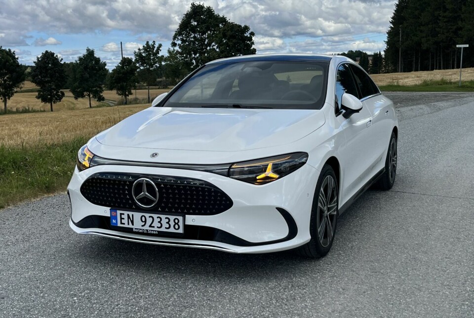PRISENE KLARE: Elektriske CLA koster fra 549 900 kroner med bakhjulsdrift, som er kampanjepris. Med to elmotorer og 4Matic firehjulsdrift er startprisen 599 900 kroner.