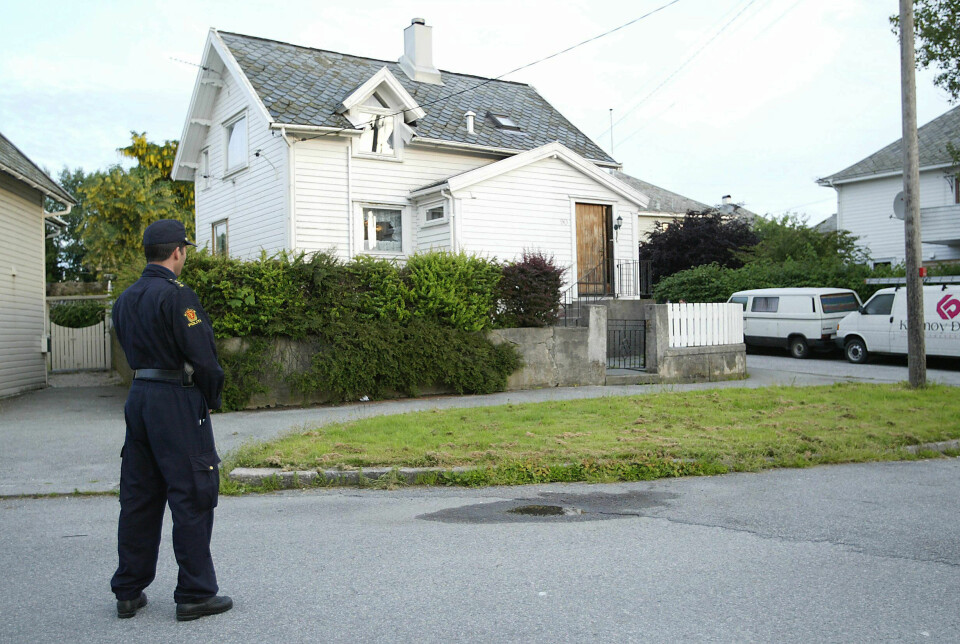 BARNDOMSHJEMMET: Annie Bergliot Olsviks hus lå langs en trafikkert vei. Naboer så to menn forlate huset etter at 83-åringen ble drept på en usedvanlig brutal måte.