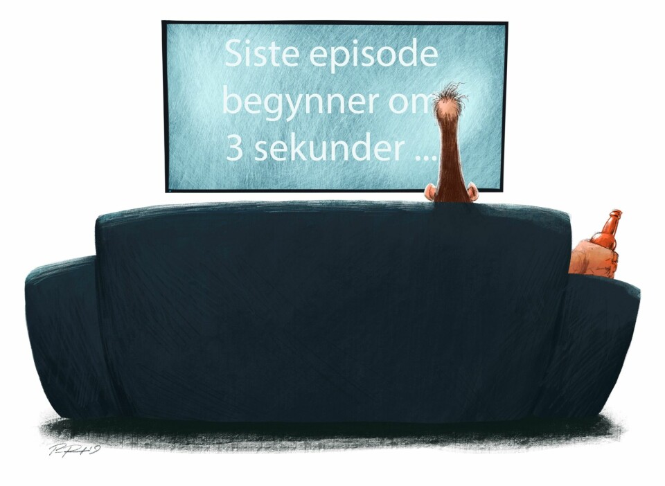 ALENE I SOFAEN: Etter at han ble alene, kjente Peter Nagy ofte på en stor følelse av ensomhet. Særlig på lørdagskvelden i sofaen.