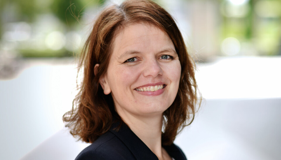 RØDE KORS: Kristin Voll, daglig leder for Røde Kors tøy og tekstil.