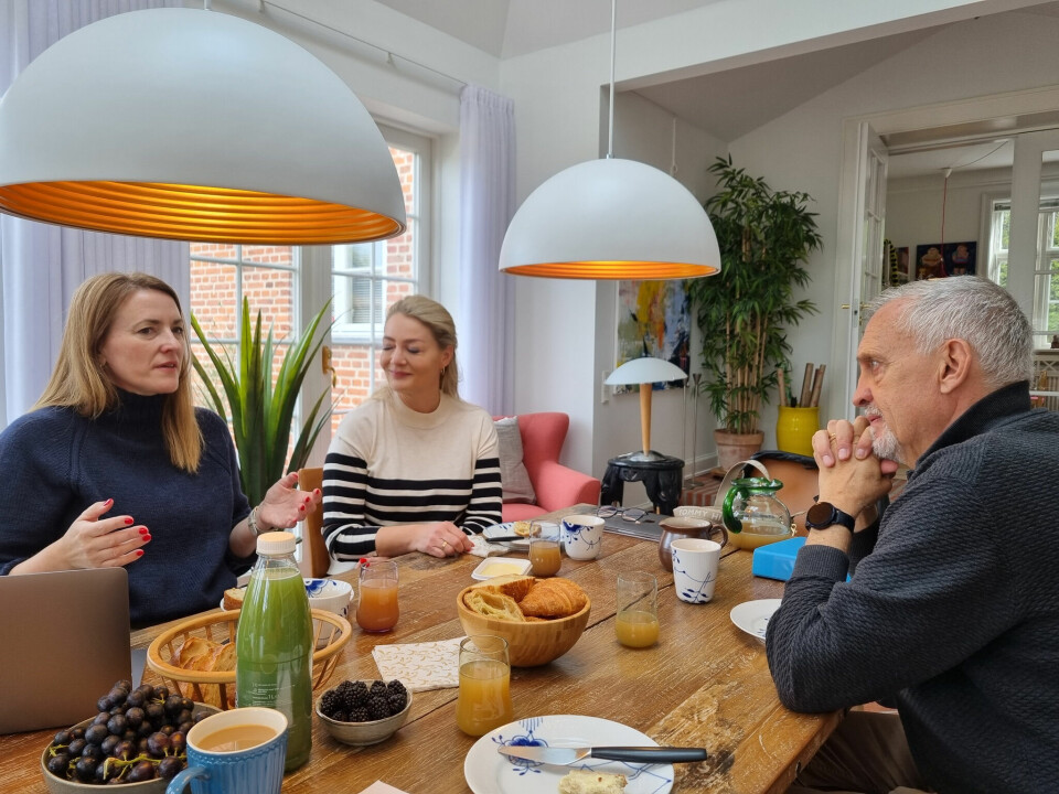 JUSSIS VETORETT: De har planlagt plottet i den ellevte boken sammen. Jentene skriver, men Jussi har påberopt seg vetorett så lenge han lever.