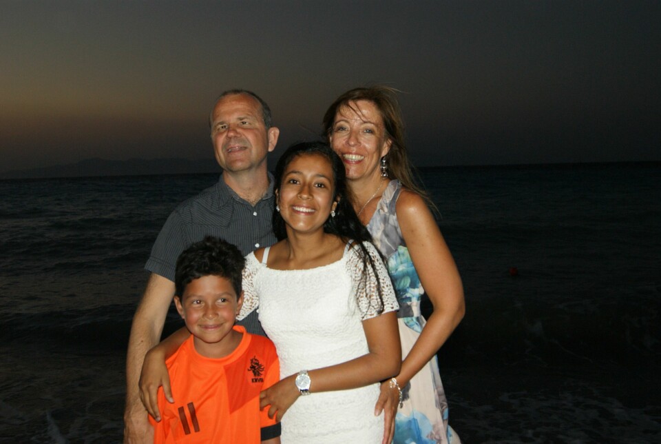 FAMILIEN PÅ FIRE: Kurt Ove Mæland, kona Sissel og barna Eilen Valentina og Alexander var på sommerferie på Rhodos for noen år siden.