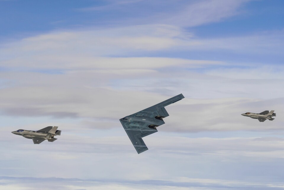 TEST: Onsdag 3. september ble det gjennomført et såkalt langtrekkende angrepsscenario, hvor fire norske F-35 og et norsk P-8 Poseidon deltok sammen med ett amerikansk bombefly av typen B-2 Spirit. Målet var å bekjempe et sjømål i en realistisk setting.