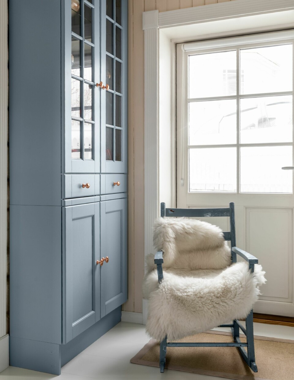 ARVEGODS: Den koselige gyngestolen på kjøkkenet er arvegods.