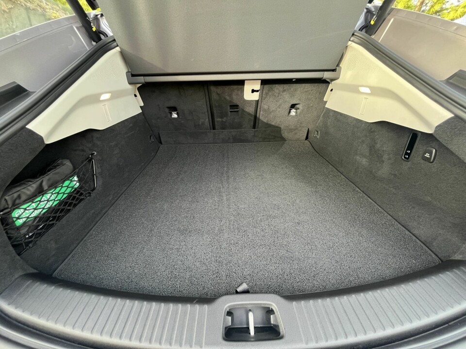 PLASS: Her er det plass til 424 liter.
