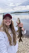 LIVSGLAD: Malin Sofie er strålende fornøyd med livet hun lever, og hun elsker å være aktiv ute i naturen.